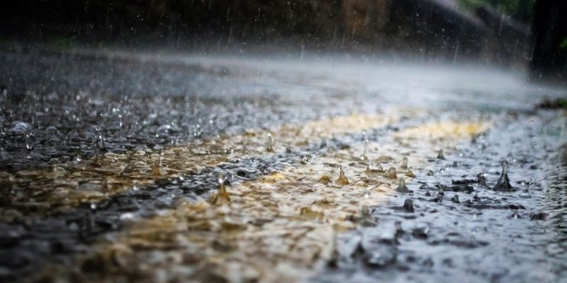 Синоптики обещают дожди: какие области зальет
