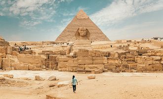 Почти 4 метра и ряд иероглифических надписей: археологи обнаружили верхнюю часть статуи Рамзеса II