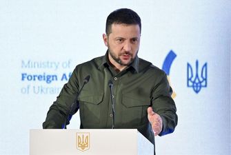 Зеленский приостановил гражданство 13 священников УПЦ МП - СМИ