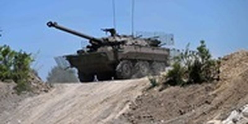 Франция сказала, когда планирует передать Украине танки AMX-10RC