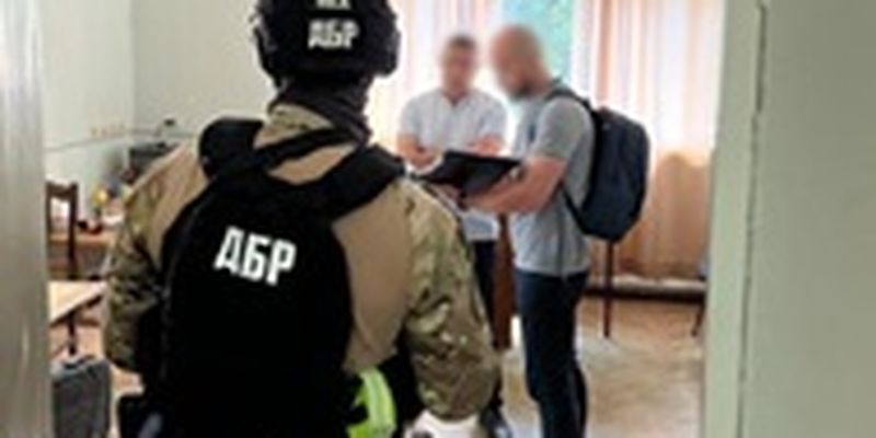 Руководителя таможенного поста в Одесской области задержали на взятке