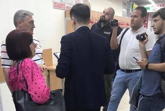 "Соромно за нього": Луценко показав фото затримання Гримчака за мільйонний хабар