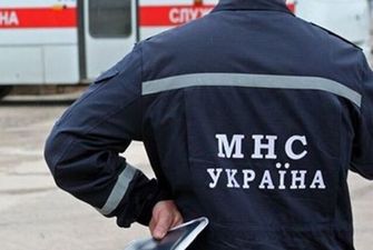 Под Киевом трагически погибли двое мужчин: фото с места ЧП