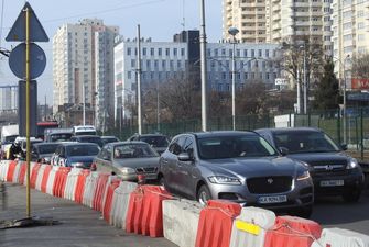 Киев застыл в пробках: какие улицы лучше объезжать