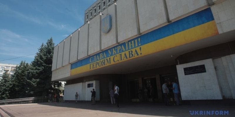 ЦИК отменила регистрацию двух кандидатов от партии “Голос”