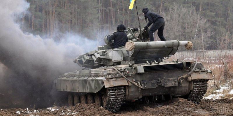 Військове вітання "Слава Україні" закріплять у наказі Міноборони
