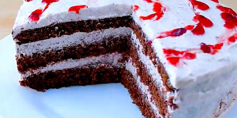 Станет вашим любимым: шоколадный торт без выпечки за 10 минут