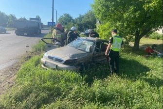 В ДТП под Николаевом погиб водитель, перевозивший пробирки с анализами на COVID-19
