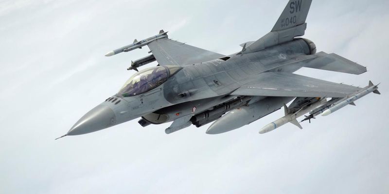 "Нет" Байдена о поставках F-16 для Украины встретили в Пентагоне со скептицизмом - WP