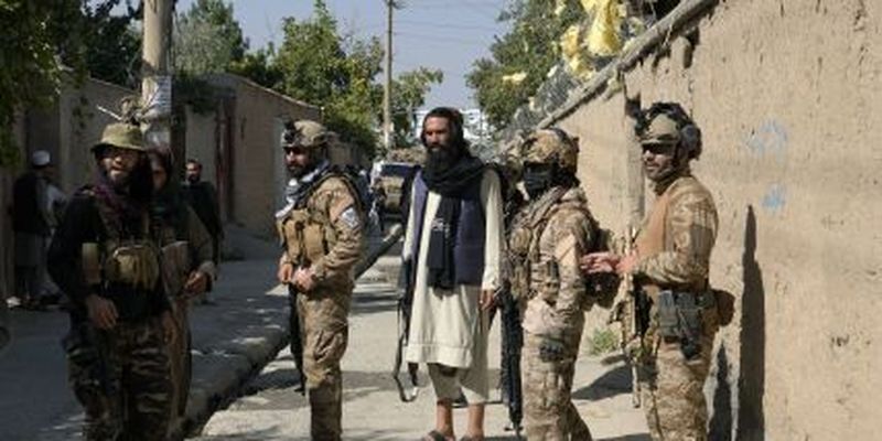 В Афганистане талибы впервые после захвата власти публично казнили человека