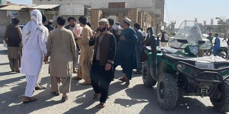 В ИГИЛ назвали имена исполнителей теракта в мечети Кандагара