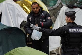 Франция приостановила действие механизма перемещения мигрантов из Италии