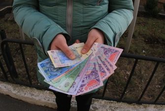 Новорожденные и школьники – дороже всех: во сколько украинцам обходятся дети