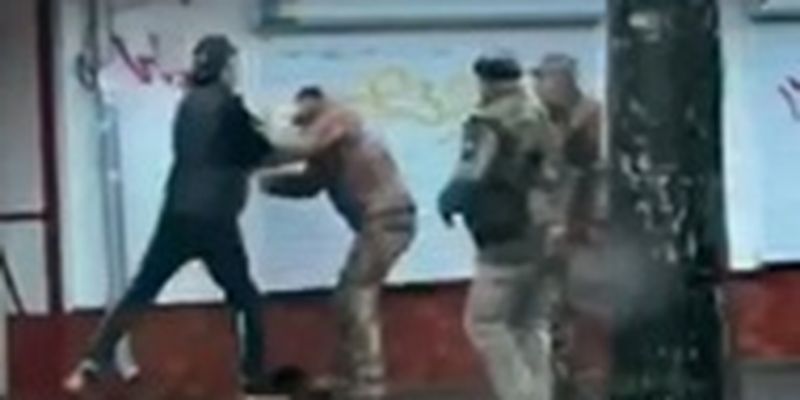 Избиение работника ТЦК в Житомире: полиция разыскала нападавшего