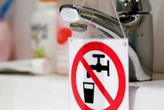 На Троєщині у Києві рекомендують не користуватися водою з-під крану