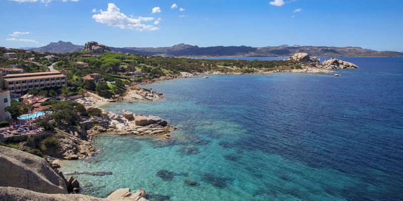 Этим летом туристы смогут попасть на Сардинию лишь при одном условии