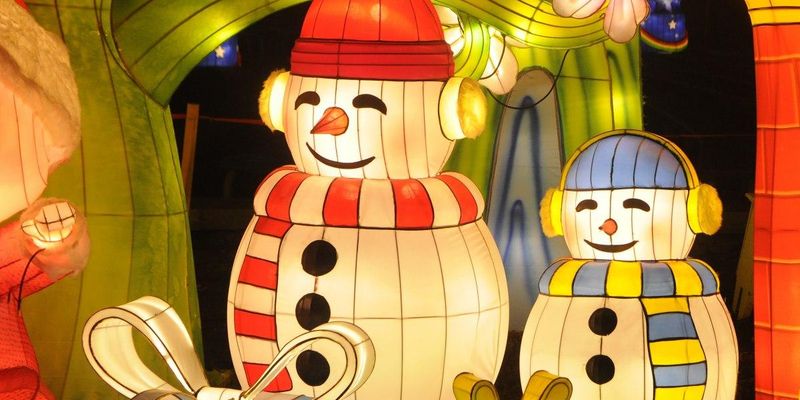 У Києві відкрився фестиваль гігантських китайських ліхтарів