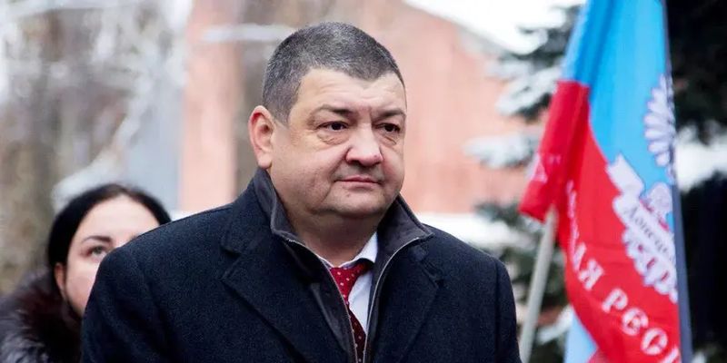 Не только Рогозин: при обстреле гостиницы в Донецке был ранен "мэр" оккупированной Горловки