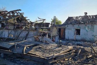 РФ завдала 18 ракетних ударів по селищу на Запоріжжі: є жертви