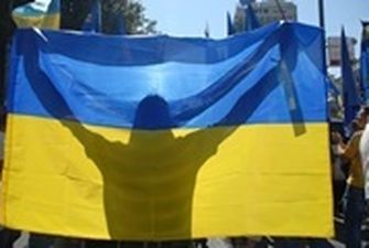 Опрос показал, сколько граждан перешли на украинский язык за год