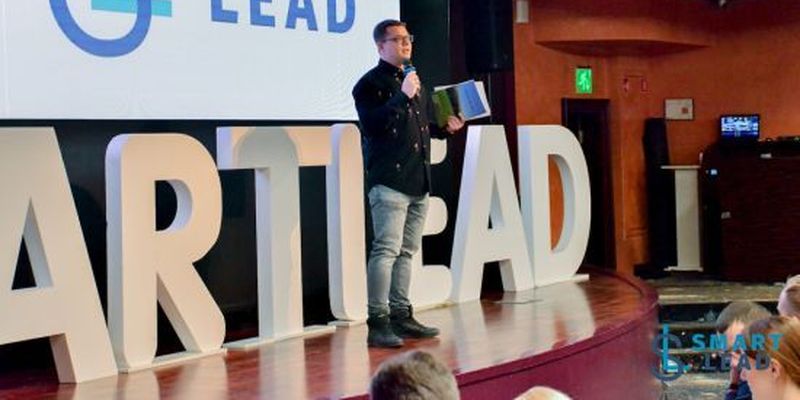 SmartLead готує до запуску власний маркетплейс