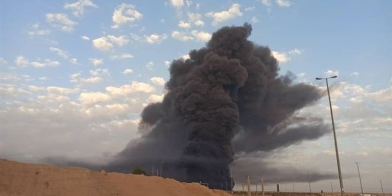 В Иране потушили масштабный пожар на нефтеперерабатывающем заводе