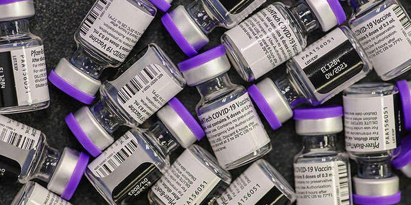 Украина заключила контракт с Pfizer на поставку 10 миллионов доз вакцины - Зеленский
