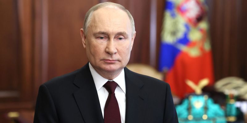Делает ли Путин пластические операции: специалист по пластике проанализировал лицо диктатора