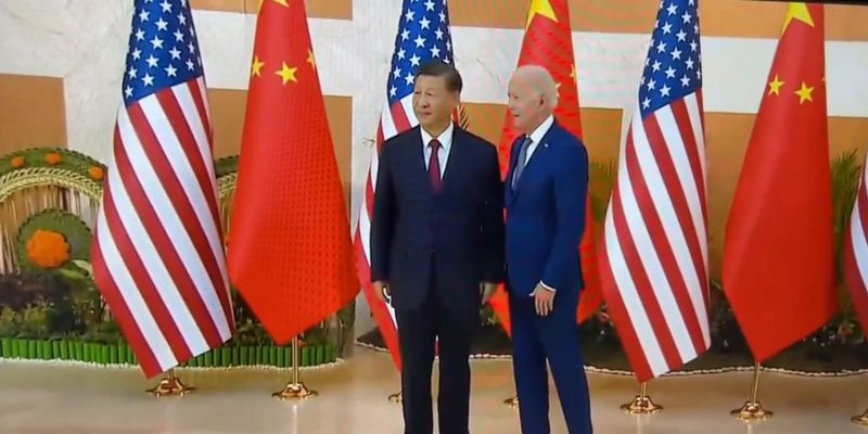 В Китае заявили, что встреча Байдена и Си зависит от "искренности" Вашингтона