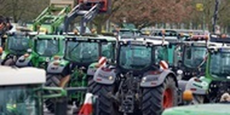 Фермеры стран Европы направляются к границе Украины