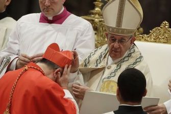 Суд у Ватикані заслухав запис таємної розмови Папи Римського із обвинуваченим у корупції кардиналом
