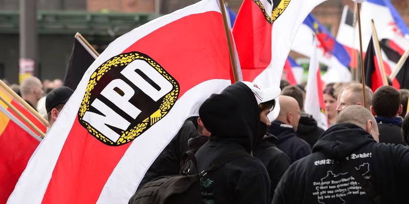 В годовщину бомбардировок Дрездена пройдут две акции: антифашистов и неонацистов