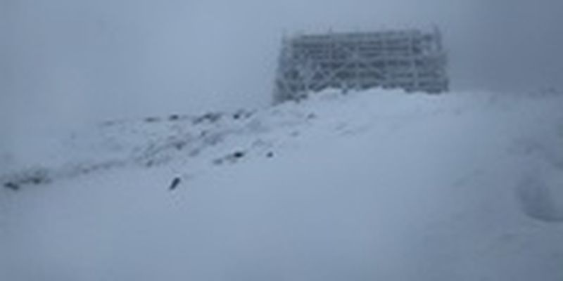 В Карпатах выпало более полуметра снега