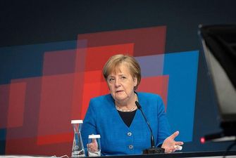 "Украина должна остаться транзитером российского газа": Меркель объявила позицию Германии
