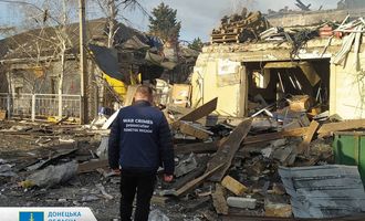Враг ночью нанес удар по Покровску: фото и видео последствий