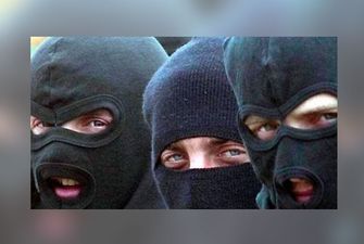 Под Киевом задержали группировку грабителей терминалов