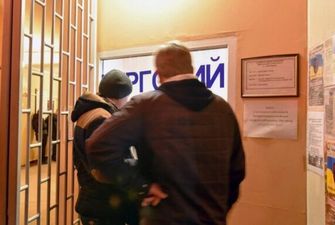 Не дают выйти из военкома: украинские адвокаты рассказали, что делать и куда звонить