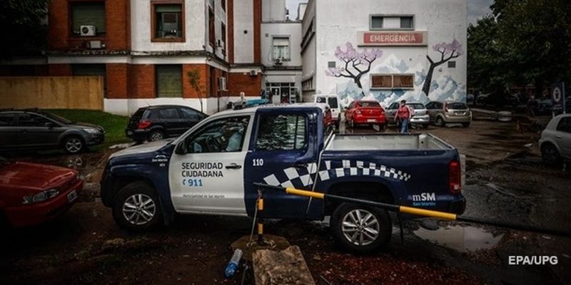 Власти Аргентины попросили граждан выбросить "испорченный" кокаин