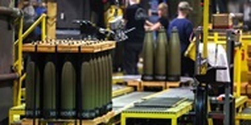 США начали поставлять боеприпасы Украине