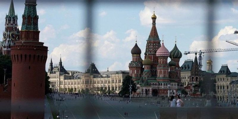 россияне организуют в городах мира "день независимости от кремля"