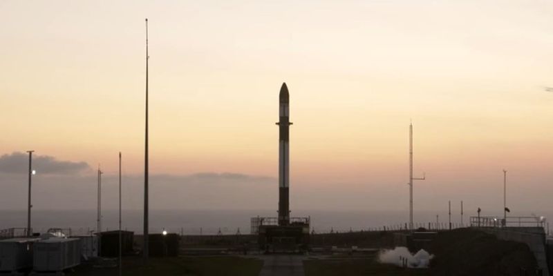 Rocket Lab отменила запуск ракеты - техника показывала «странные данные»