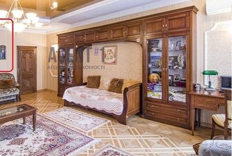 Пшонка продает? Сеть повеселили фото "богатого" интерьера в киевской квартире