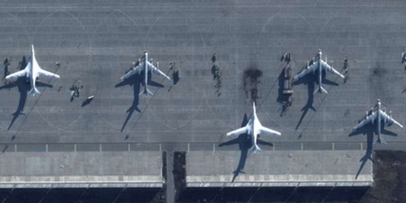 Атака дронов на аэродром Энгельс в РФ: всплыли данные о количестве пораженных бомбардировщиков