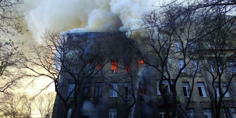 Трагічна пожежа в коледжі Одеси: поліція назвала двох підозрюваних