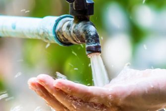 Поставка воды в Мариуполь: Порошенко подписал закон