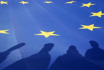 ЕС призывает Россию “равняться” на Украину в политической воле к переговорам