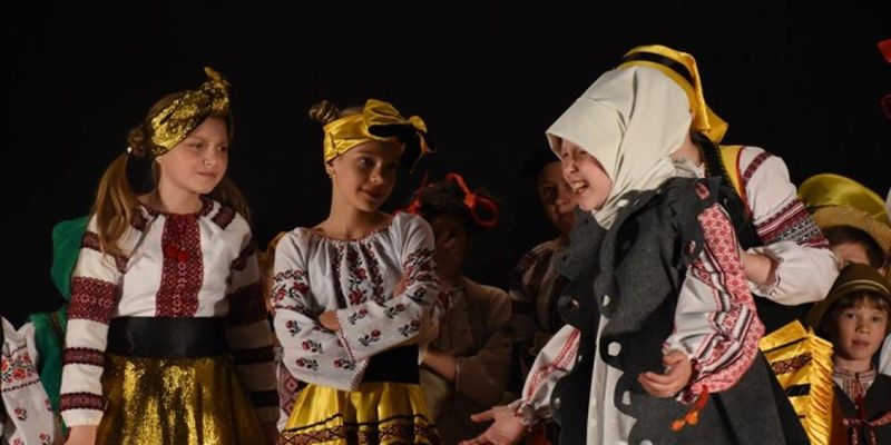 На детском театральном фестивале "Перевоплощение" в Киеве покажут 19 спектаклей