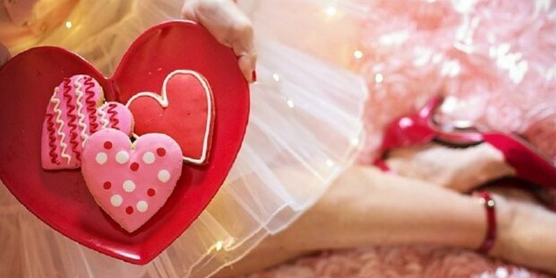 Что подарить на День святого Валентина: лучшие варианты и чего нельзя делать