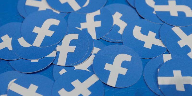 За півроку Facebook видалив 3,2 мільярда фейкових акаунтів