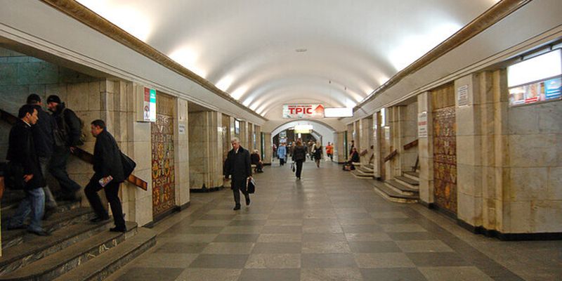 На станции метро «Хрещатик» откроют вестибюль, выходящий на улицу Городецкого